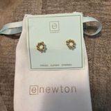 ENewton gold earrings with small beads Photo 0