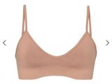 Soft Smoothing Bralette Photo 0