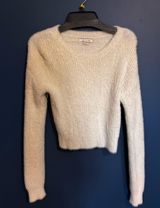 American Eagle Sweater Photo 0