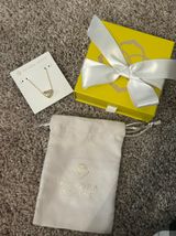 Kendra Scott Holland Gold Heart Short Pendant Necklace in White Crystal Photo 0