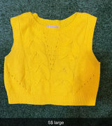 Yellow cute crop Photo 0