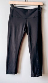 Lululemon Black High Rise Crop Leggings Size 6 Photo 0