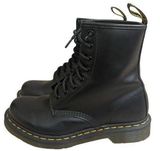 Women's AirWair 1460 Leather Lace Up Boots Size 7 US Used 2xs Photo 0