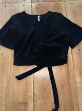 Xhilaration Womens Small Black Short Sleeve Wrap Front Cropped Tie Top Blouse Photo 0