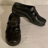 Dansko Black Leather Closed Toe Slide Mule Women's Clog Shoe Sz EU 39 Worn On TV Photo 0