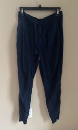 Lululemon Joggers Navy blue Photo 0