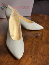 1980s Coloriffic ‘Sondra’ Powder Blue Pumps Size 8 Photo 0