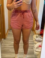 Shorts Photo 0