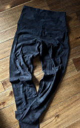 Lululemon Align Leggings 25" High-Rise Photo 0