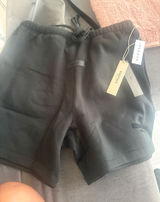 Essentials Fear of God Shorts Photo 0