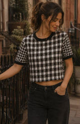 Alice + Olivia Piera Plaid Cropped Tee in Shaw Plaid Size S Black Photo 0