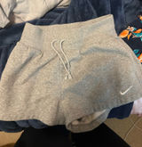 Nike Sportswear Phoenix Fleece Shorts High-Waisted Photo 0