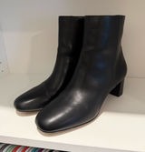 Black Boots Size 8.5 Photo 0