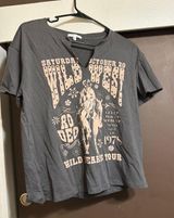 Tshirt Western Photo 0