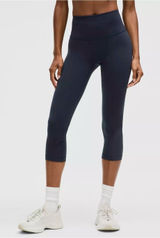 Lululemon Athletica Wunder Under Capri Cropped 21” Inseam Legging Gym Workout Photo 0