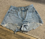 Levi’s 501 Shorts Photo 0