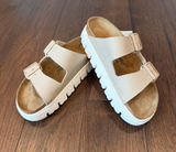 Birkenstock: Arizona Chunky in Sandcastle Size 39 - P51 Photo 0