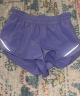 Hotty Hot Low-Rise Lululemon 2.5" Shorts Photo 0