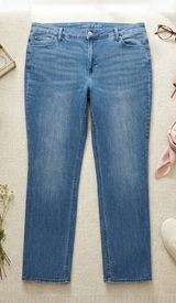Old Navy High-Rise Wow Straight Jeans Womens 20 Medium Wash Blue Denim Photo 0