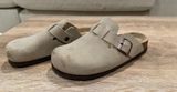 Women’s Cushionaire Clogs Photo 0