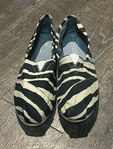 TOMS Women Black & Tan Zebra Print LightWeight Flat Slip On Shoes Size 9 W‎ Photo 0
