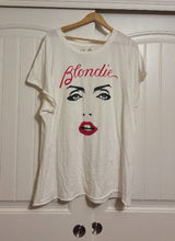 Blondie by Goodie Two Sleeves T Shirt 5X Short Sleeve White Cotton Polyester Photo 0
