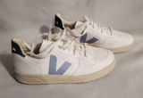 Veja V-10 Leather Sneaker.s49 Photo 0