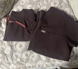 FIGS Scrubs Set Photo 0