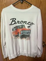 Hollister Crewneck Sweater Photo 0