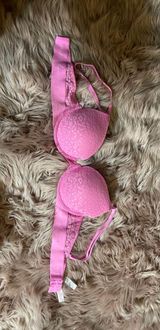 PINK Victoria’s Secret Bra Photo 0