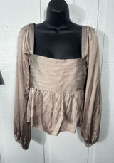 Abercrombie & Fitch Beige Ruched Top Size Medium EUC Photo 0