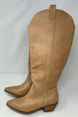 Universal Threads‎ Women's Tan Memory Foam Boots Size 7 1/2 Photo 0