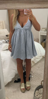 Blue and white dress Size M Photo 0