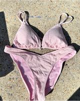 Hollister Pink Bikini Set Pattern hot Photo 0