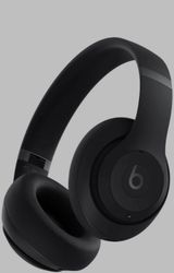 Beats Studio Pro Headphones Photo 0