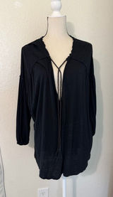Free People We The Free Black Tassel Tie V-Neck Linen Blend Top Size M Photo 0