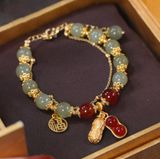 Boutique Bracelet Photo 0