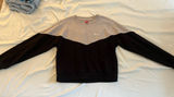 Guess Cropped Sweatshirt Photo 0