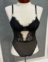 Womens Lace Bodysuit Teddy NEW Size Medium With Matching Accessories Bling Heart Photo 0
