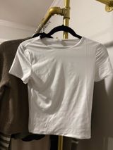 Cotton On Tee Photo 0