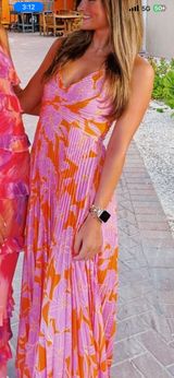 ASTR dress Photo 0