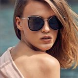 TOM FORD Charlotte Sunglasses Cat-Eye Brown Gold Tortoiseshell Gradient Lenses Photo 0