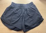 Lululemon Hotty Hot Shorts Photo 0