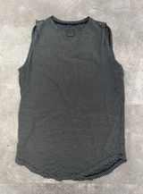 Women’s size medium athletic top Black Photo 0