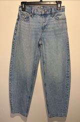 American Eagle Barrel Jeans Light Wash Closet Staple Size 000 Photo 0