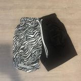 H&M Basketball Shorts Photo 0