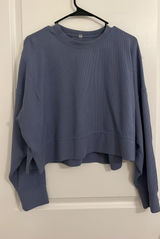 Blue Crew Top Size M Photo 0