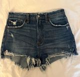 Abercrombie & Fitch High Rise Mom Short Curve Love Photo 0
