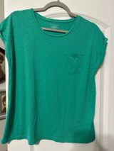 Like new green blouse. Size M Photo 0