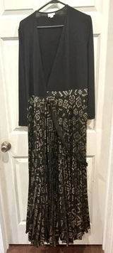 LuLaRoe‎ Black Gold Metallic Geometric Pleated Maxi Dress Small Long Sleeve Wrap Photo 0